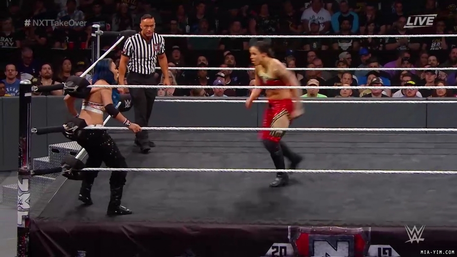WWE_NXT_TakeOver_Toronto_2019_720p_WEB_h264-HEEL_mp40376.jpg