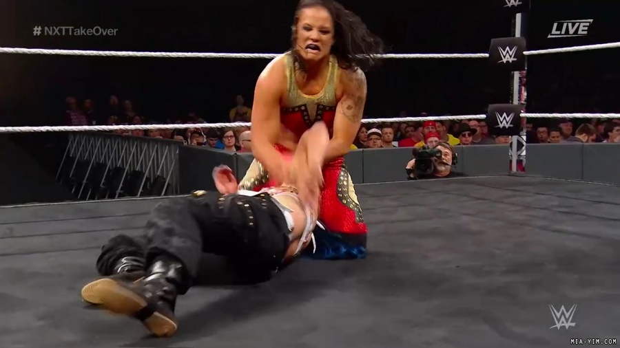 WWE_NXT_TakeOver_Toronto_2019_720p_WEB_h264-HEEL_mp40466.jpg