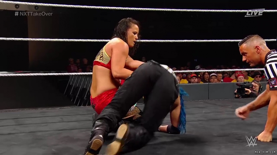 WWE_NXT_TakeOver_Toronto_2019_720p_WEB_h264-HEEL_mp40479.jpg