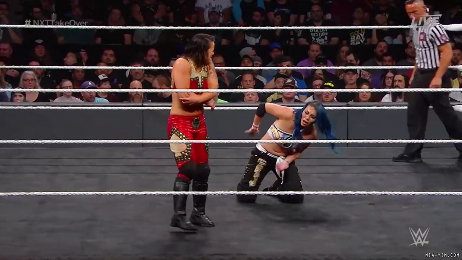 WWE_NXT_TakeOver_Toronto_2019_720p_WEB_h264-HEEL_mp40492.jpg