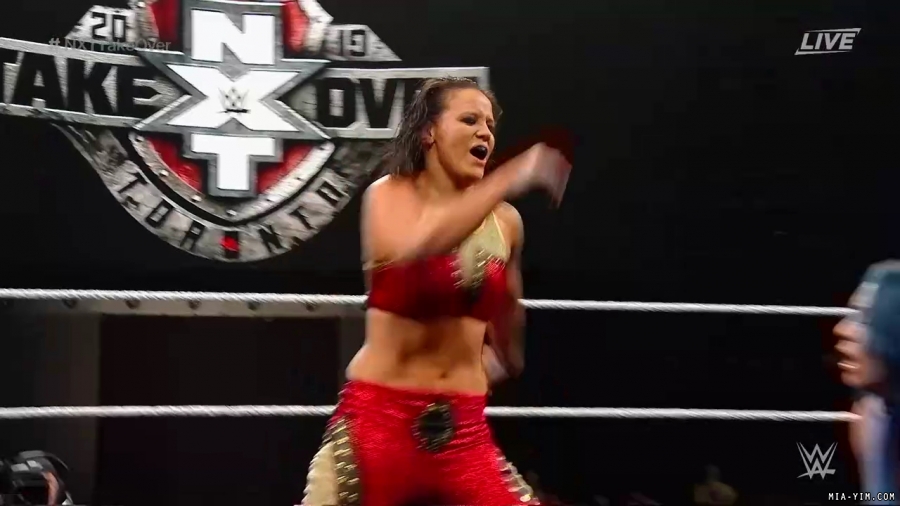 WWE_NXT_TakeOver_Toronto_2019_720p_WEB_h264-HEEL_mp40493.jpg
