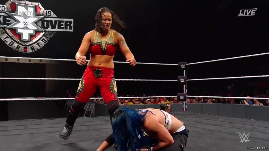 WWE_NXT_TakeOver_Toronto_2019_720p_WEB_h264-HEEL_mp40505.jpg