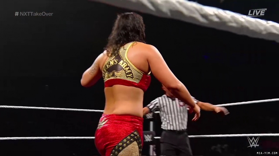 WWE_NXT_TakeOver_Toronto_2019_720p_WEB_h264-HEEL_mp40528.jpg