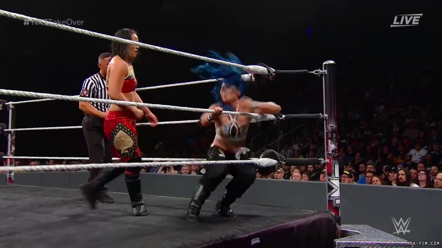 WWE_NXT_TakeOver_Toronto_2019_720p_WEB_h264-HEEL_mp40532.jpg