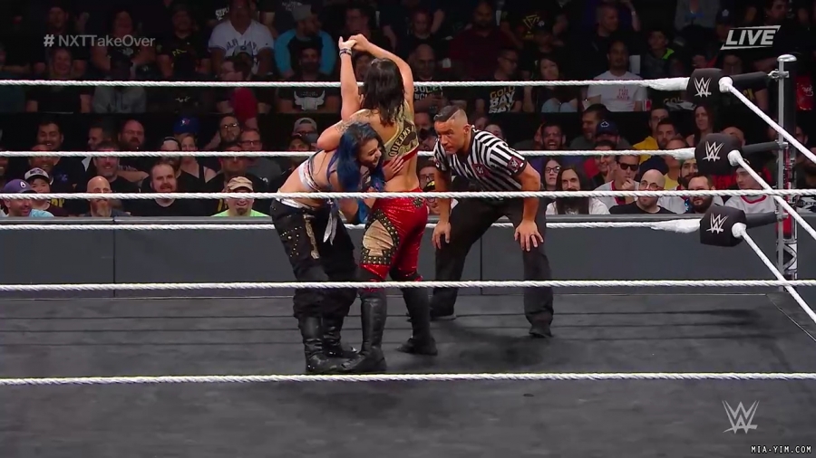 WWE_NXT_TakeOver_Toronto_2019_720p_WEB_h264-HEEL_mp40540.jpg