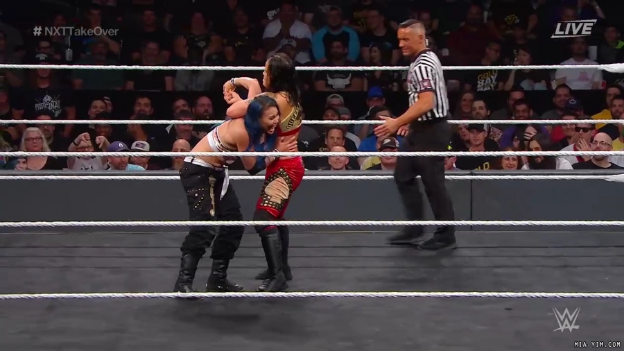 WWE_NXT_TakeOver_Toronto_2019_720p_WEB_h264-HEEL_mp40545.jpg