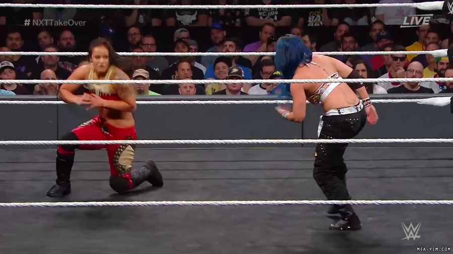 WWE_NXT_TakeOver_Toronto_2019_720p_WEB_h264-HEEL_mp40577.jpg