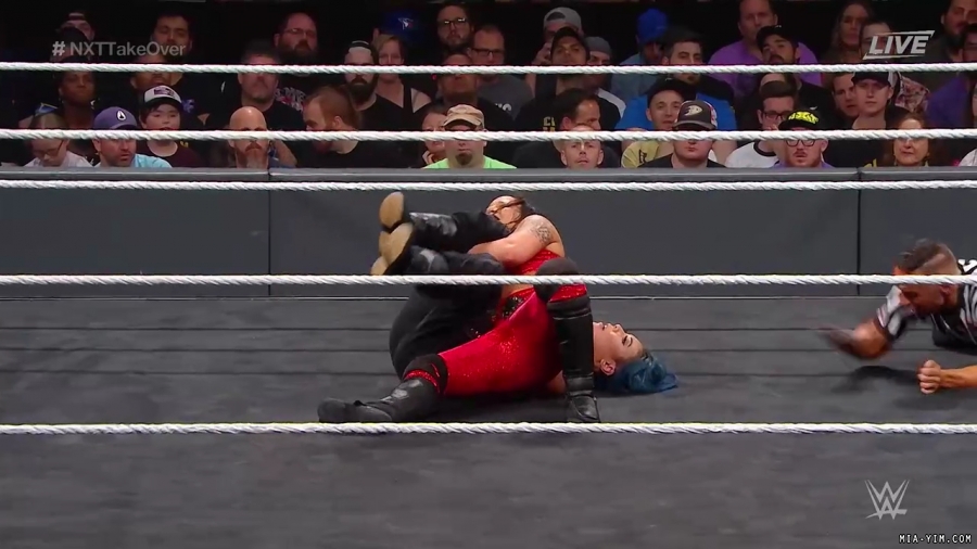 WWE_NXT_TakeOver_Toronto_2019_720p_WEB_h264-HEEL_mp40587.jpg