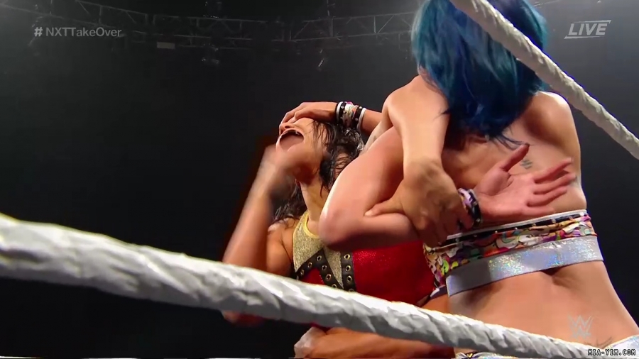 WWE_NXT_TakeOver_Toronto_2019_720p_WEB_h264-HEEL_mp40616.jpg