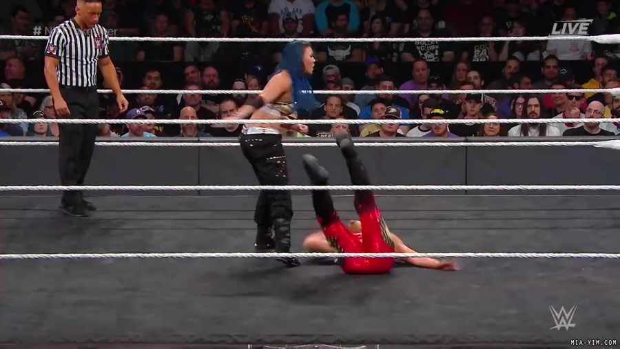 WWE_NXT_TakeOver_Toronto_2019_720p_WEB_h264-HEEL_mp40658.jpg