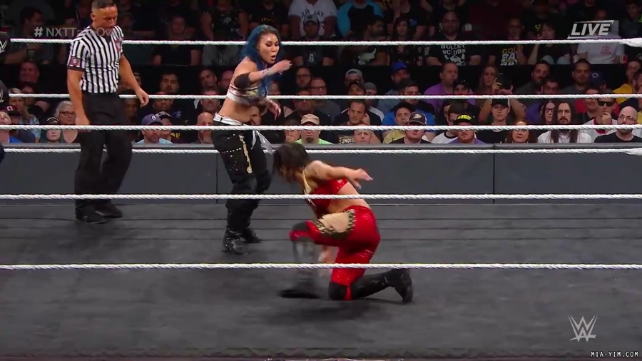 WWE_NXT_TakeOver_Toronto_2019_720p_WEB_h264-HEEL_mp40659.jpg