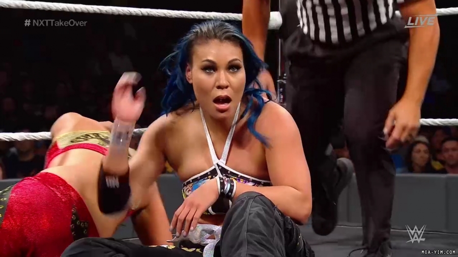 WWE_NXT_TakeOver_Toronto_2019_720p_WEB_h264-HEEL_mp40725.jpg