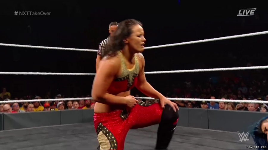 WWE_NXT_TakeOver_Toronto_2019_720p_WEB_h264-HEEL_mp40765.jpg