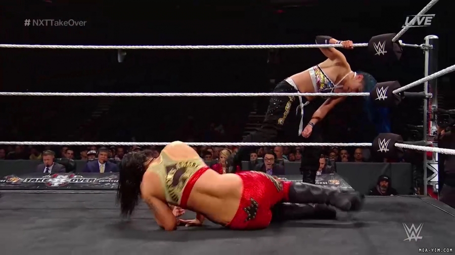 WWE_NXT_TakeOver_Toronto_2019_720p_WEB_h264-HEEL_mp40800.jpg