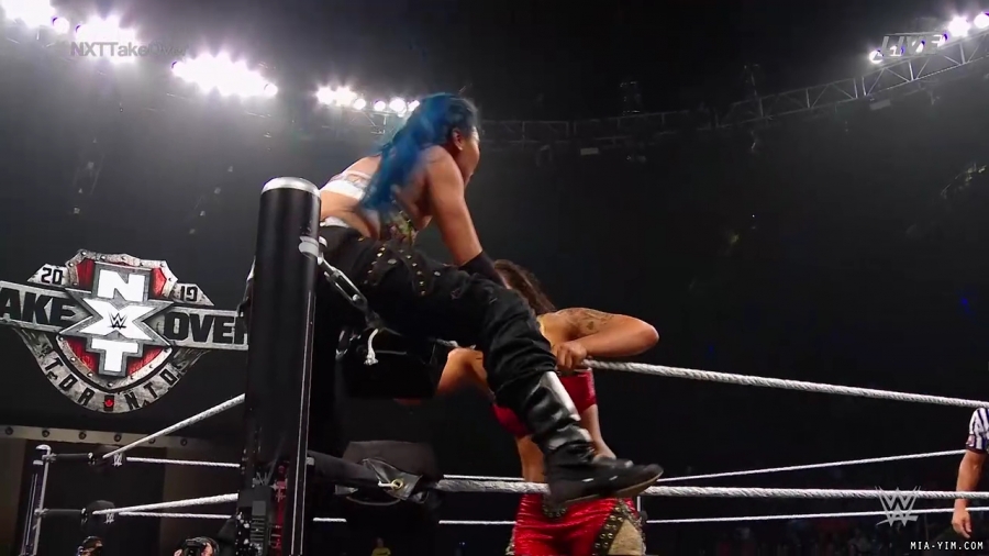 WWE_NXT_TakeOver_Toronto_2019_720p_WEB_h264-HEEL_mp40812.jpg