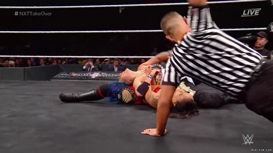 WWE_NXT_TakeOver_Toronto_2019_720p_WEB_h264-HEEL_mp40849.jpg