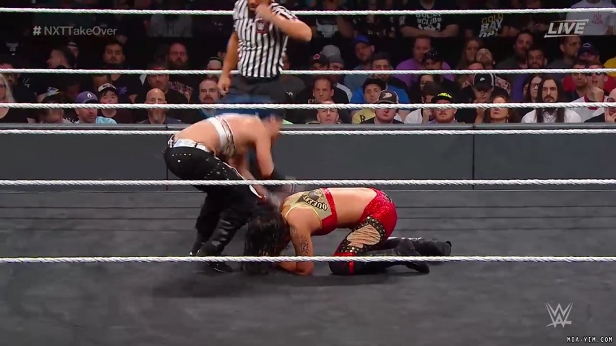 WWE_NXT_TakeOver_Toronto_2019_720p_WEB_h264-HEEL_mp40882.jpg