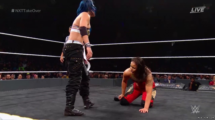 WWE_NXT_TakeOver_Toronto_2019_720p_WEB_h264-HEEL_mp40887.jpg