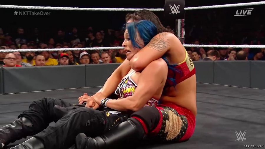 WWE_NXT_TakeOver_Toronto_2019_720p_WEB_h264-HEEL_mp40903.jpg
