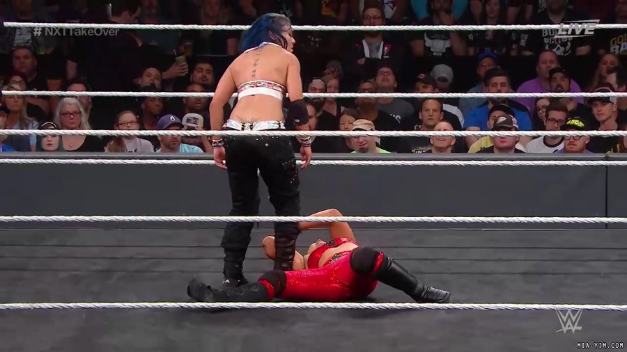 WWE_NXT_TakeOver_Toronto_2019_720p_WEB_h264-HEEL_mp40916.jpg