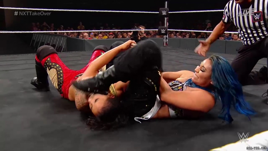 WWE_NXT_TakeOver_Toronto_2019_720p_WEB_h264-HEEL_mp40945.jpg