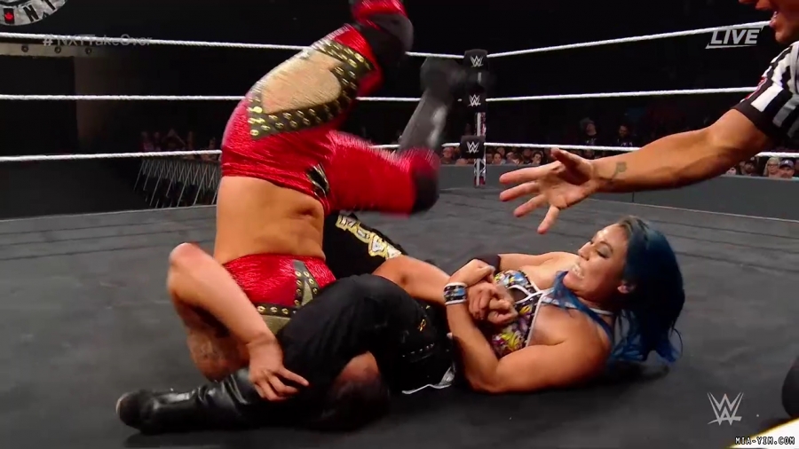 WWE_NXT_TakeOver_Toronto_2019_720p_WEB_h264-HEEL_mp40951.jpg