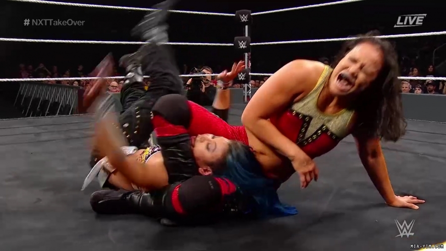 WWE_NXT_TakeOver_Toronto_2019_720p_WEB_h264-HEEL_mp40975.jpg