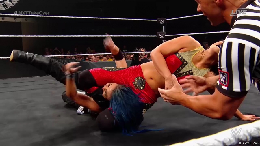 WWE_NXT_TakeOver_Toronto_2019_720p_WEB_h264-HEEL_mp40978.jpg